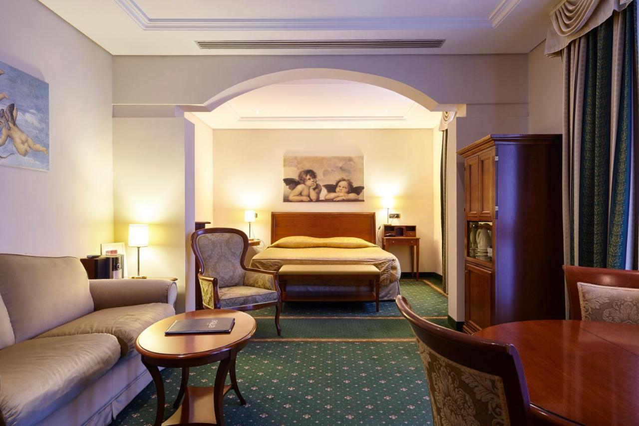 Hotel Aqua 3*